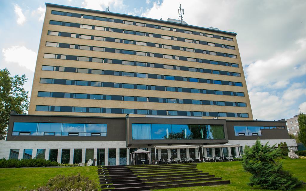 Hotel Yasmin Košice Buitenkant foto